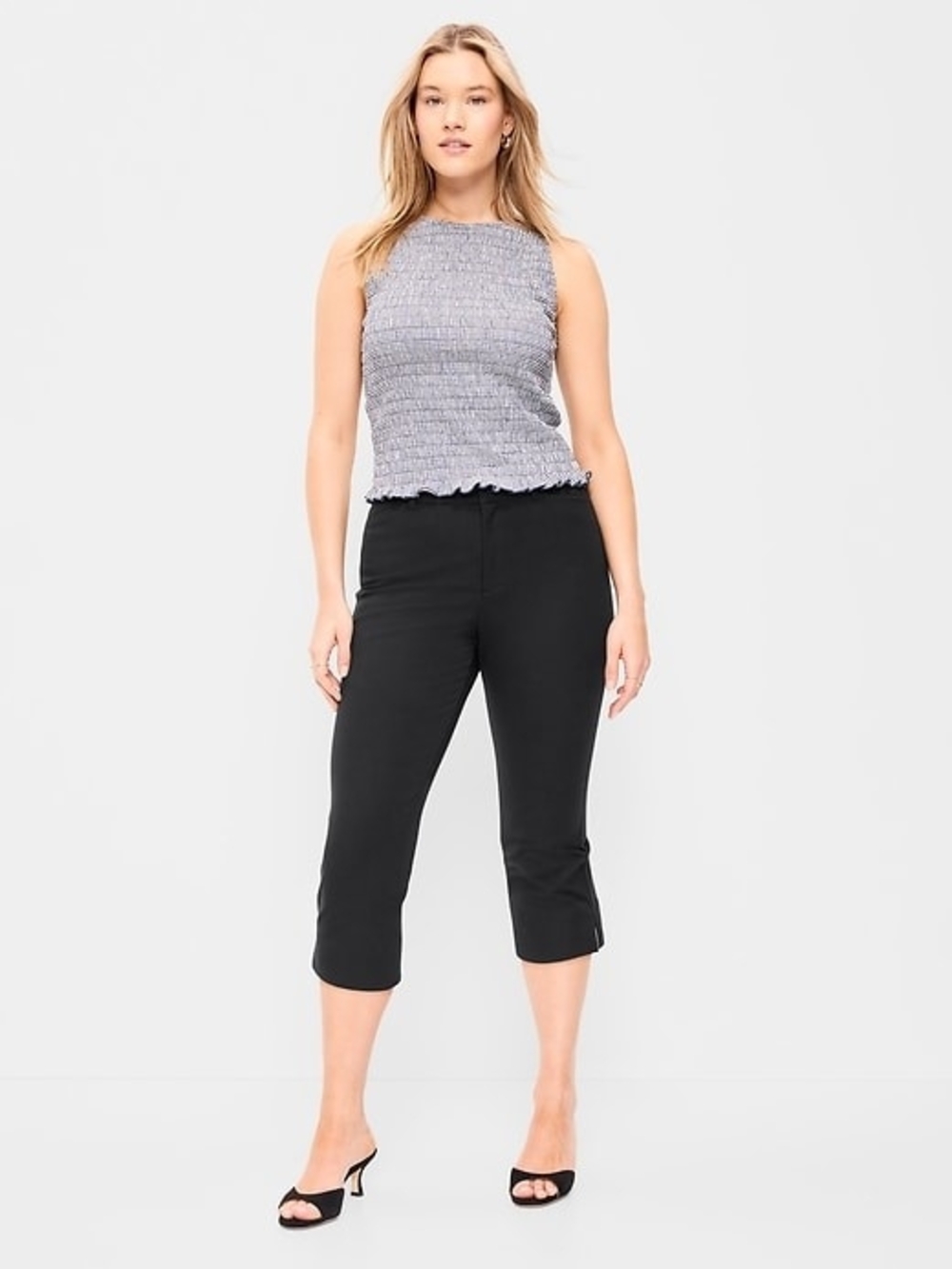 Old Navy Black Mid-Rise Pixie Skinny Pants Size 8